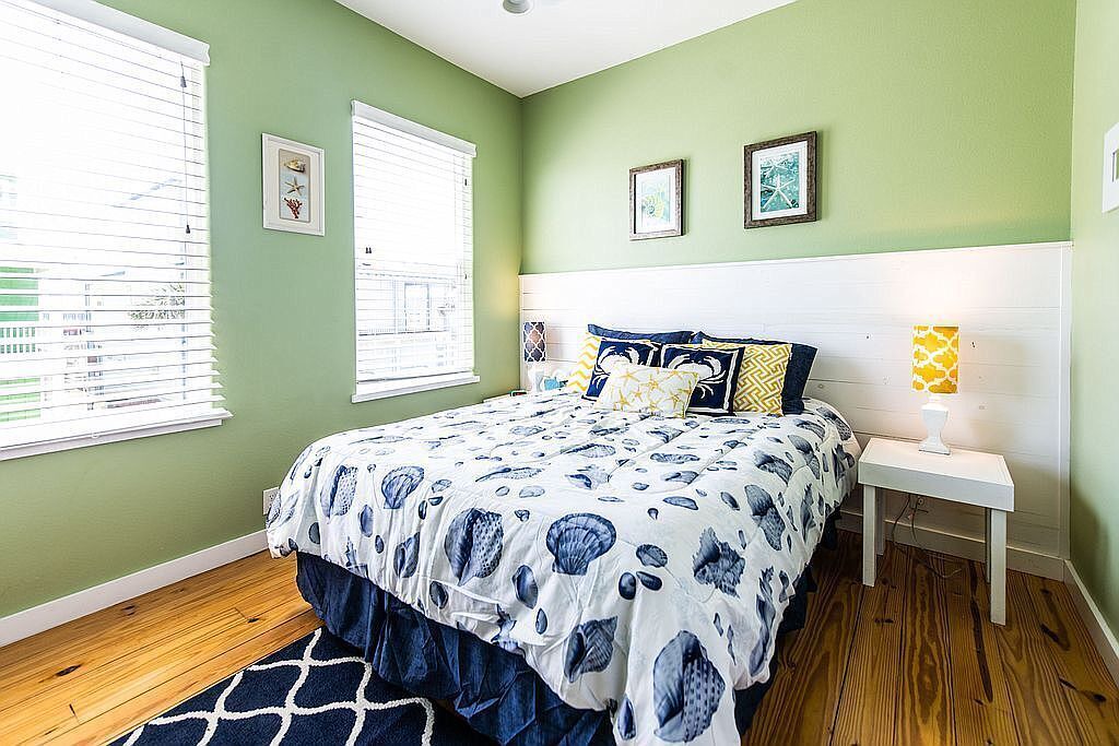 Photo of Bedroom in Sand Point