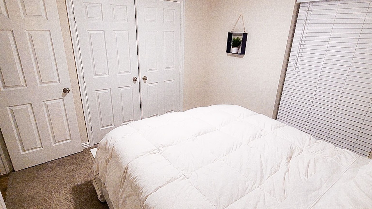 Photo of Bedroom in Northeast Carrollton