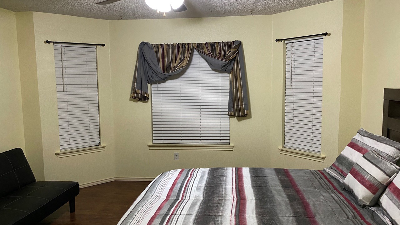 Photo of Bedroom in Alamogordo