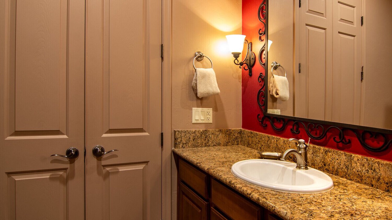 Photo of Bathroom in Tumacacori