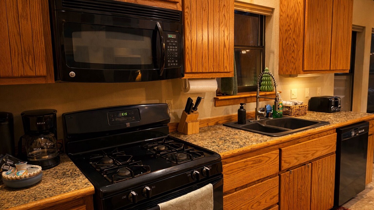 Photo of Kitchen in Cloudcroft