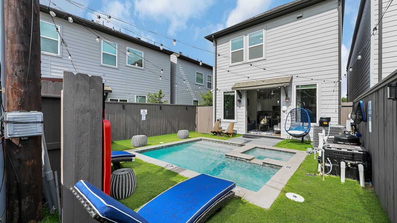 Photo of Outdoor in OST - South Union