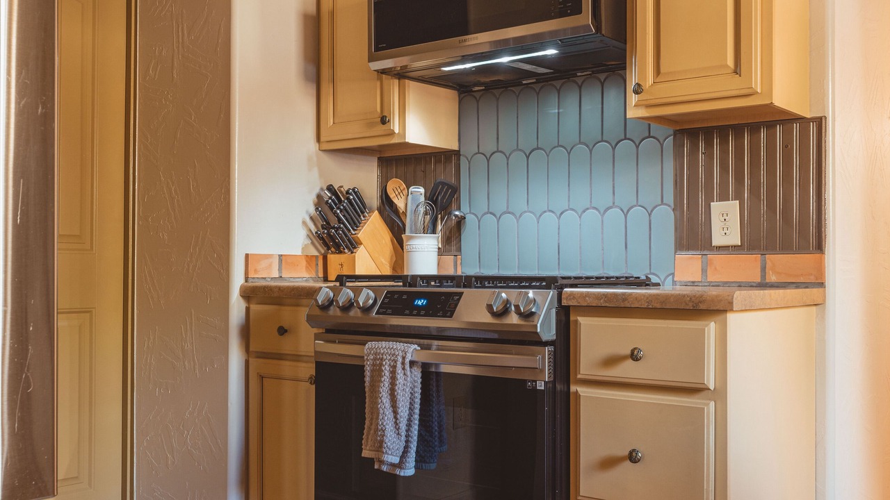 Photo of Kitchen in Truth or Consequences
