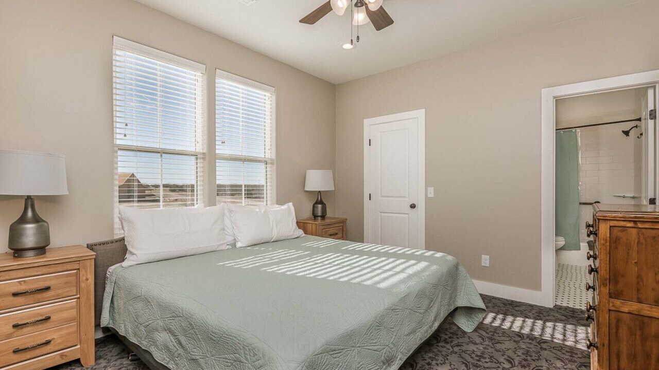 Photo of Bedroom in Canyon