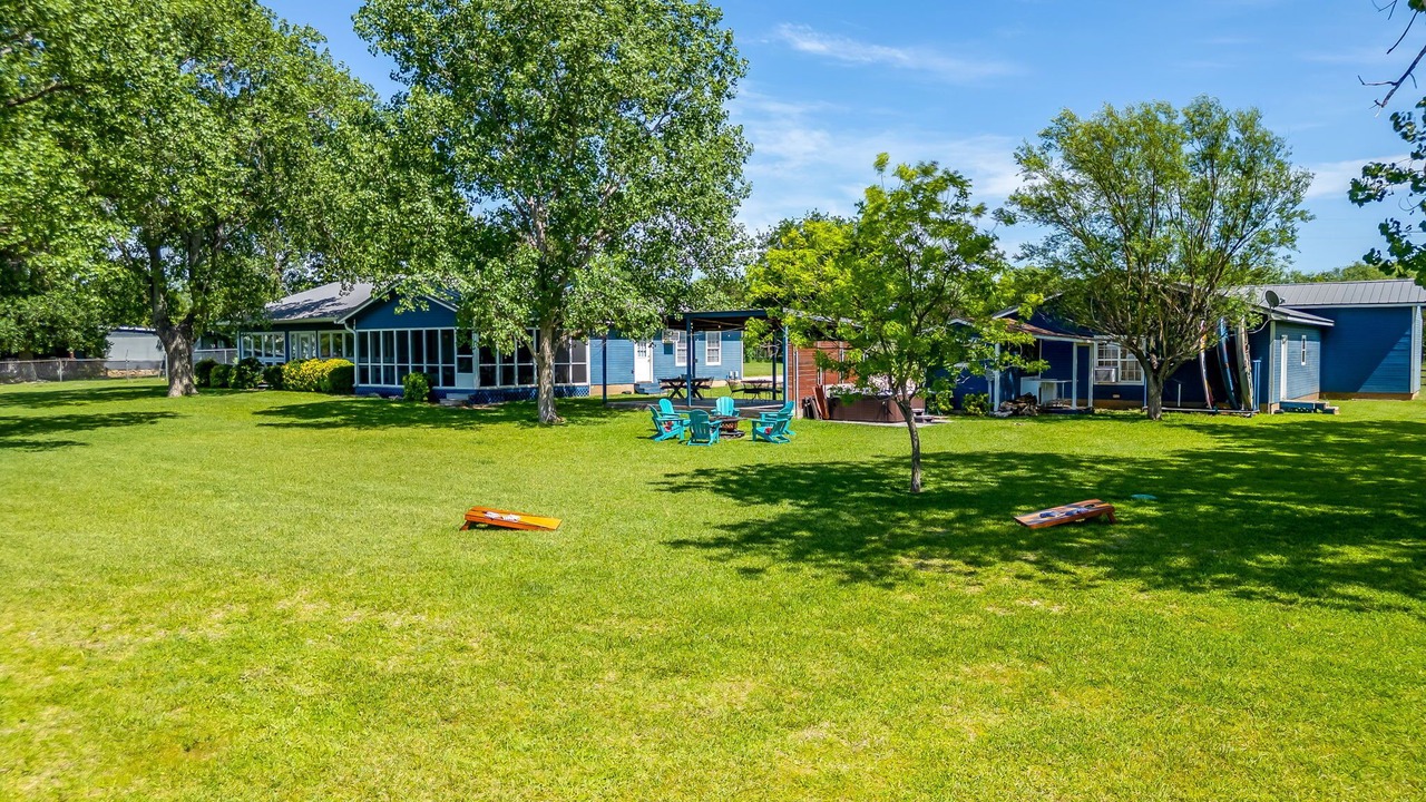Photo of Outdoor in Graford