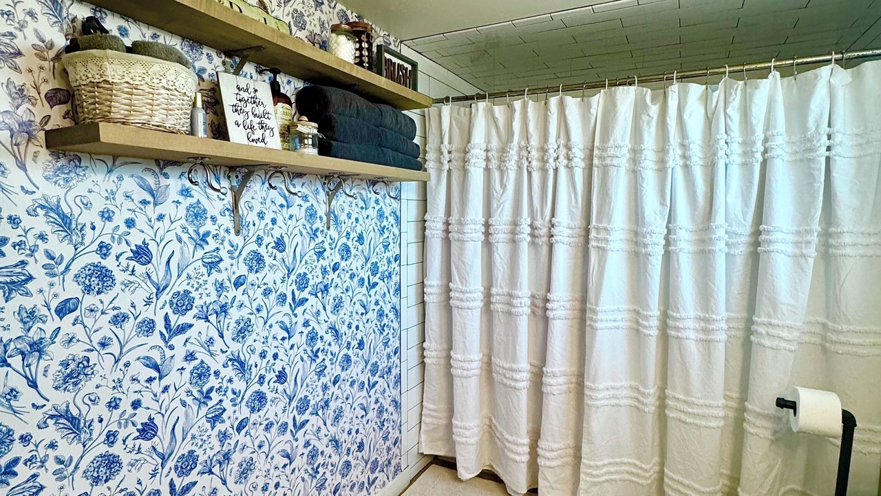 Photo of Bathroom in Harper