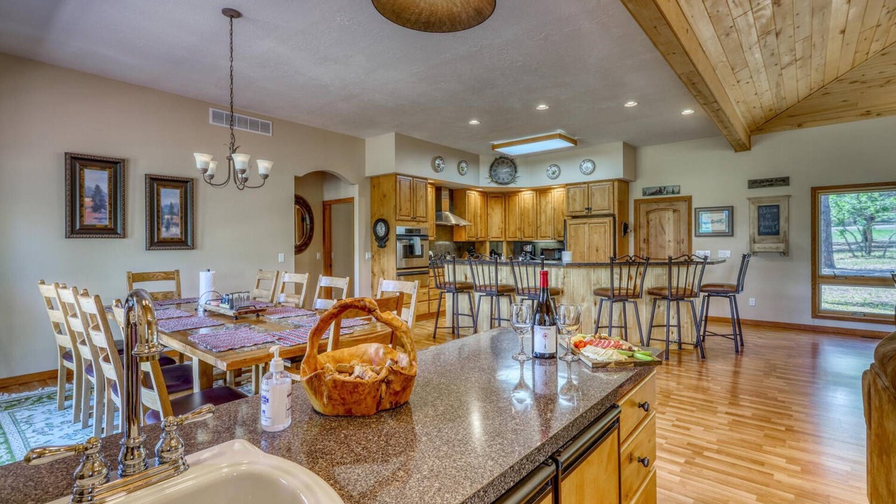 Photo of Bedroom in Pagosa Springs