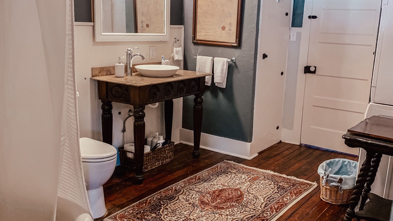 Photo of Bathroom in Glen Rose
