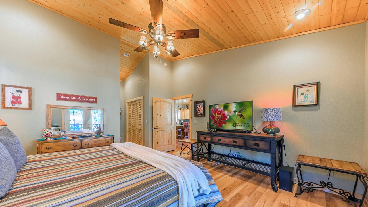 Photo of Bedroom in Ruidoso