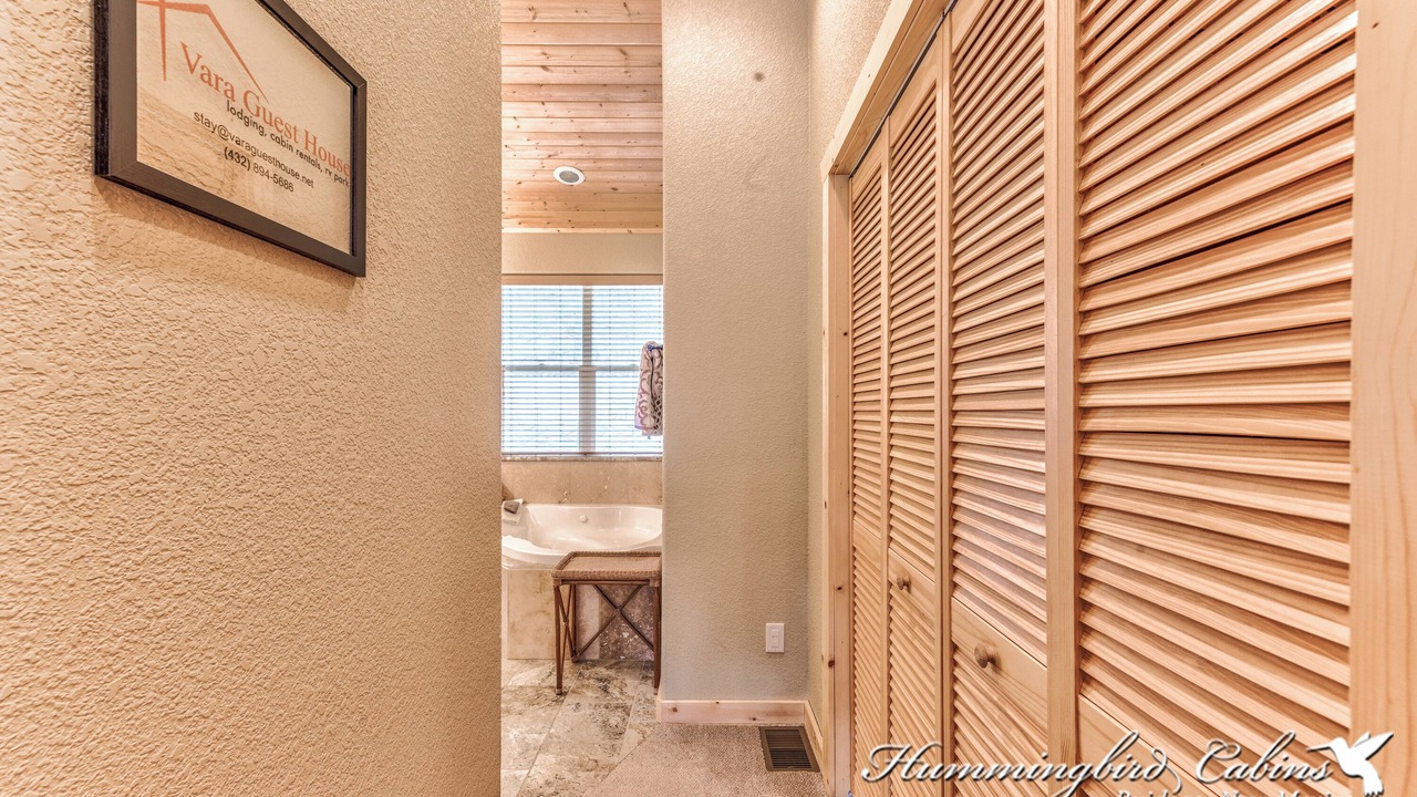 Photo of Bathroom in Ruidoso