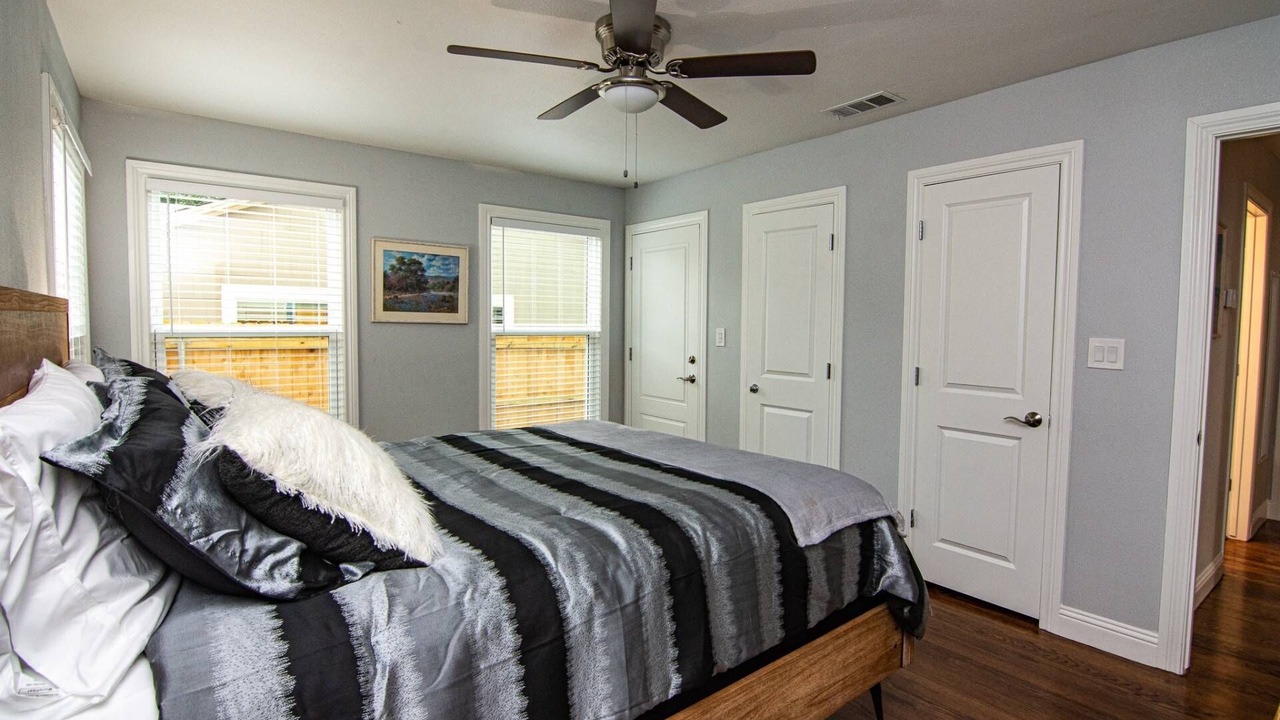 Photo of Bedroom in Arlington Heights
