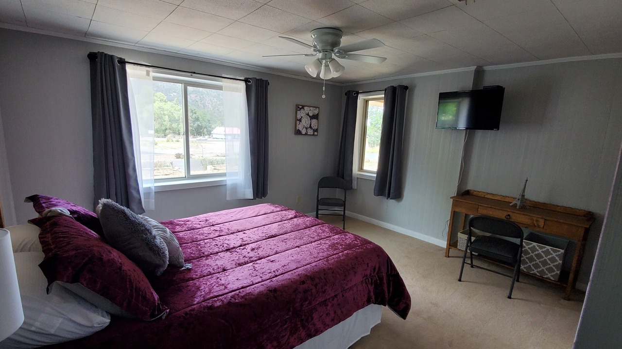Photo of Bedroom in Ruidoso