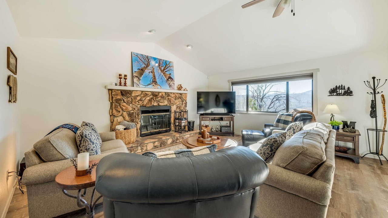 Photo of Bedroom in Ruidoso
