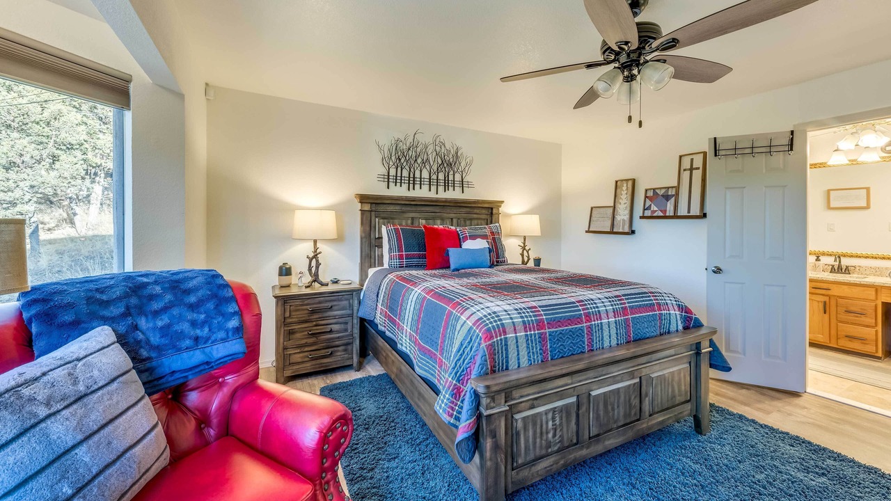 Photo of Bedroom in Ruidoso