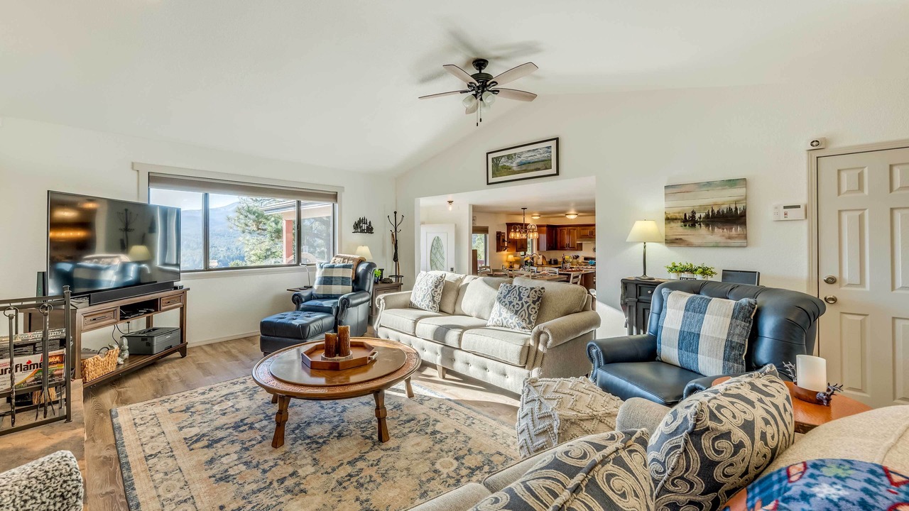 Photo of Livingroom in Ruidoso