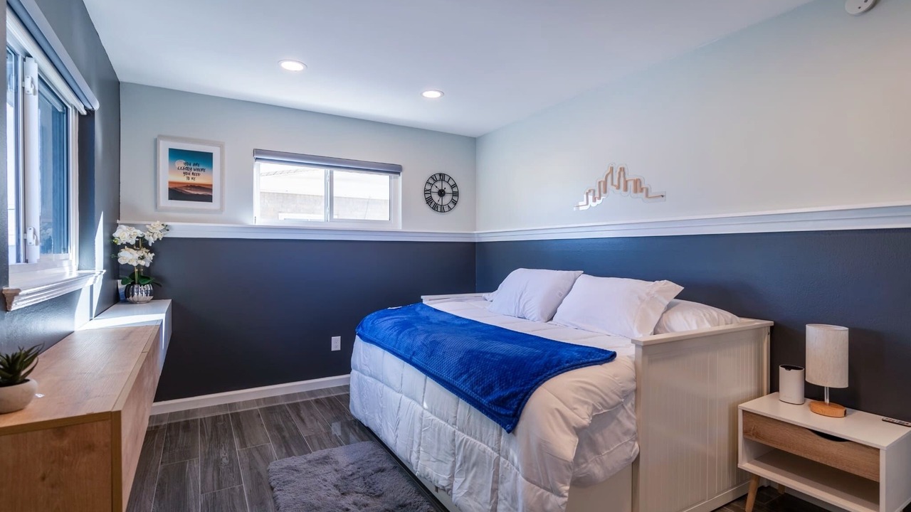 Photo of Bedroom in Biggs Field