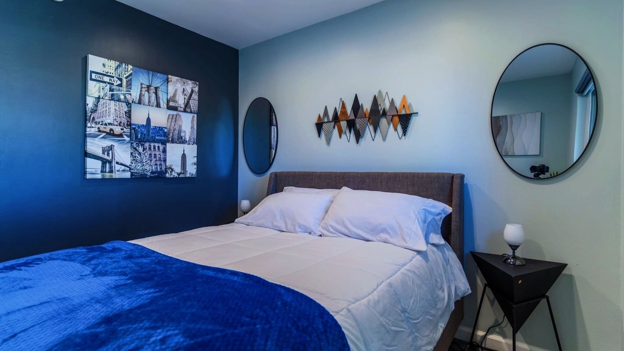 Photo of Bedroom in Biggs Field