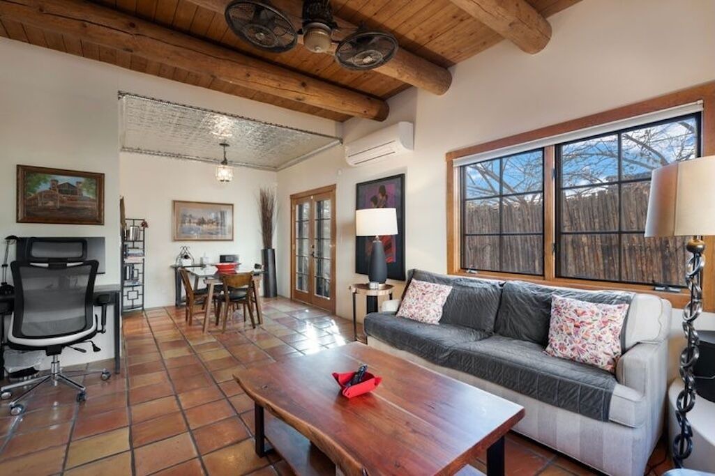 Photo of Livingroom in Northeast Santa Fe