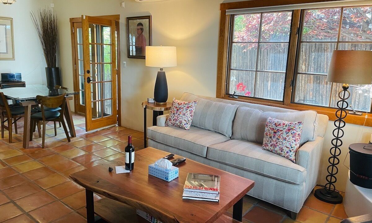 Photo of Livingroom in Northeast Santa Fe