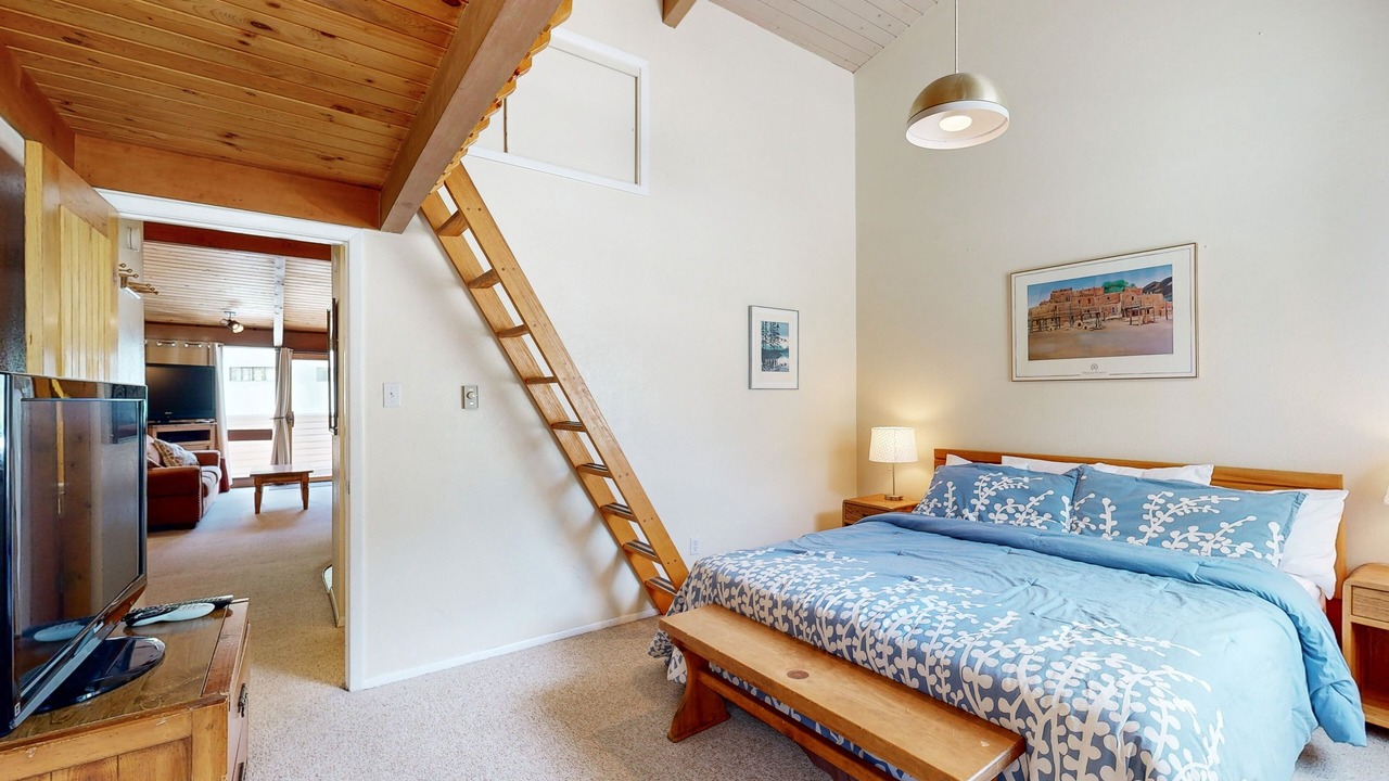 Photo of Bedroom in Taos Ski Valley