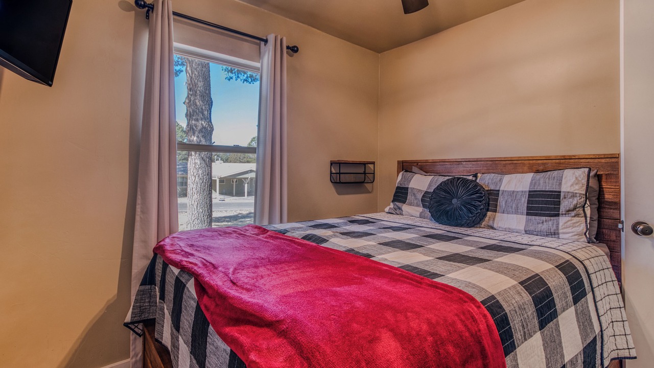 Photo of Bedroom in Ruidoso