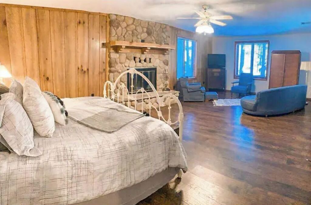 Photo of Bedroom in Ruidoso