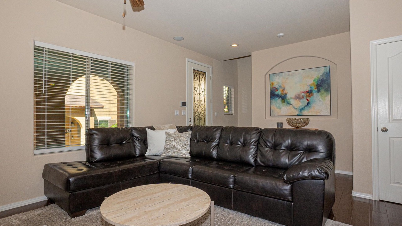 Photo of Livingroom in El Paso