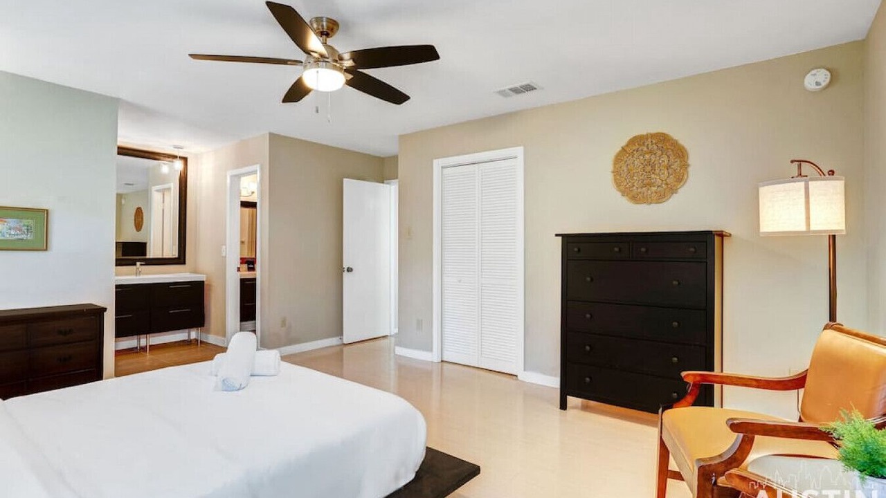 Photo of Bathroom in Barrington Oaks