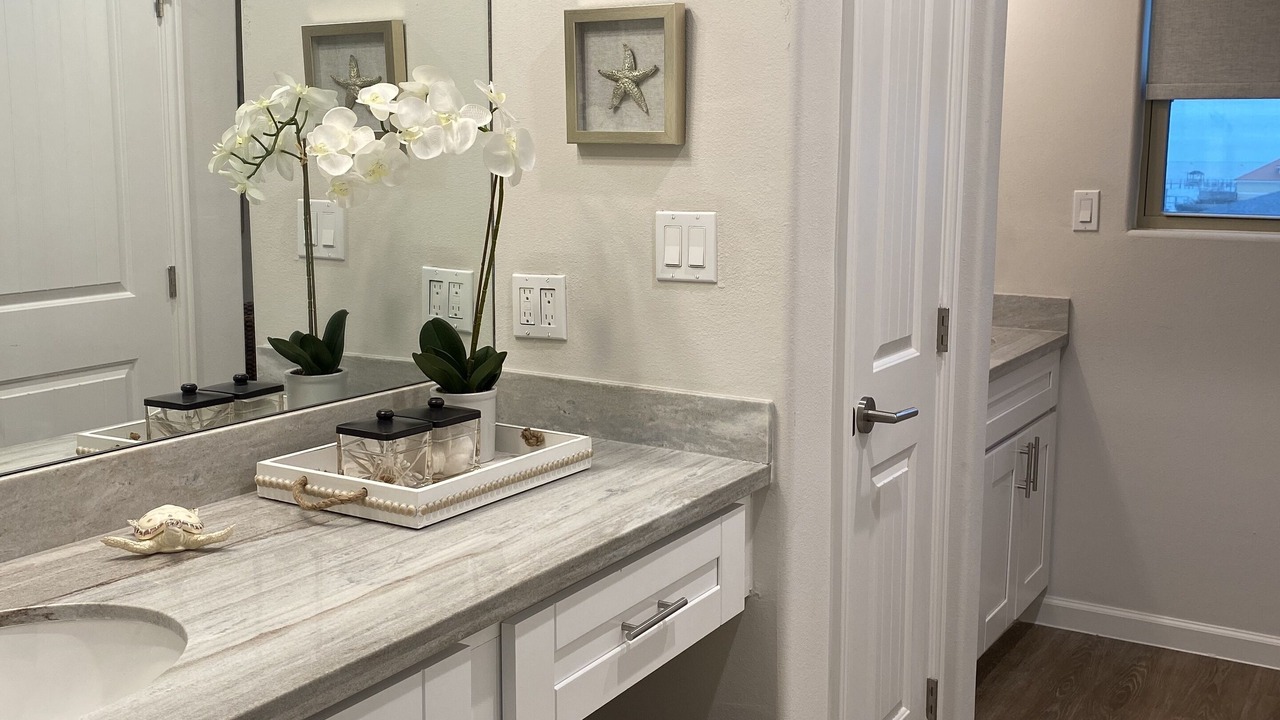 Photo of Bathroom in Key Allegro