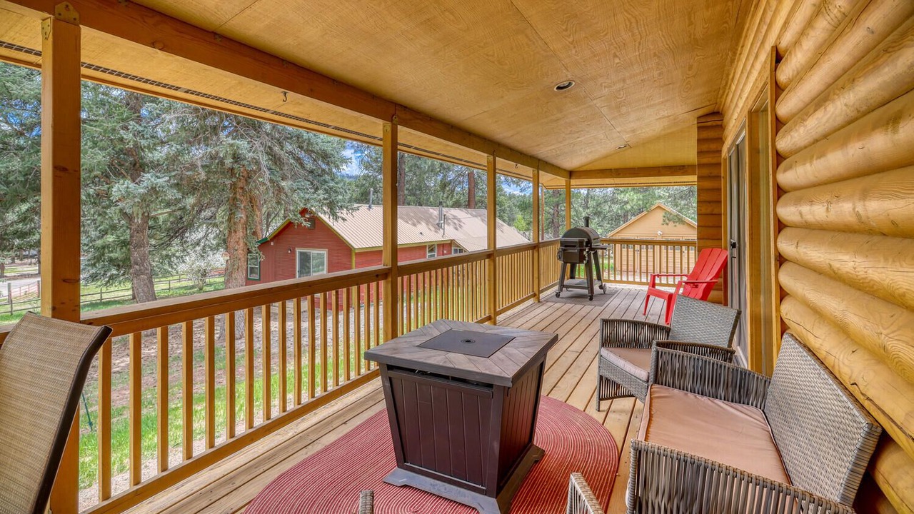 Photo of Patio Balcony in Vallecito