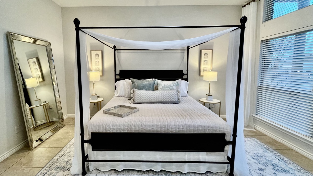 Photo of Bedroom in Mabank