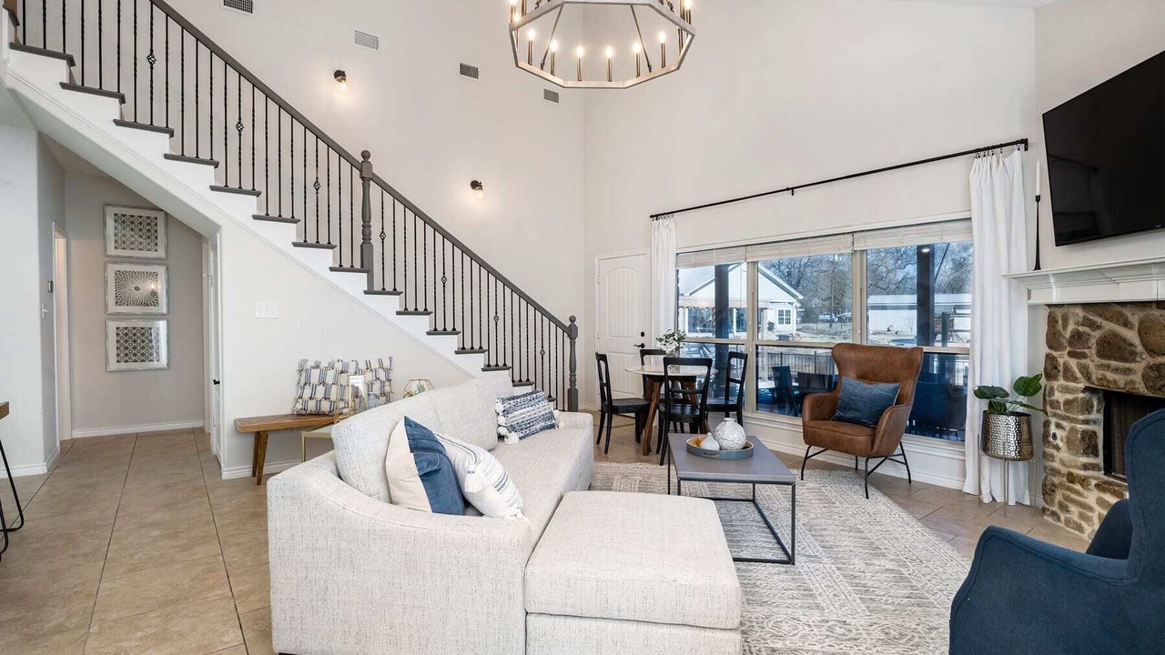 Photo of Livingroom in Mabank