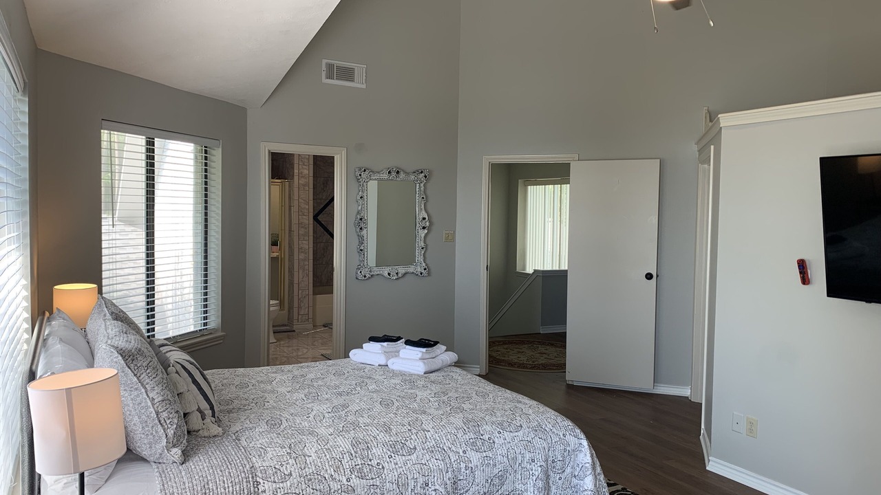 Photo of Bedroom in Onalaska