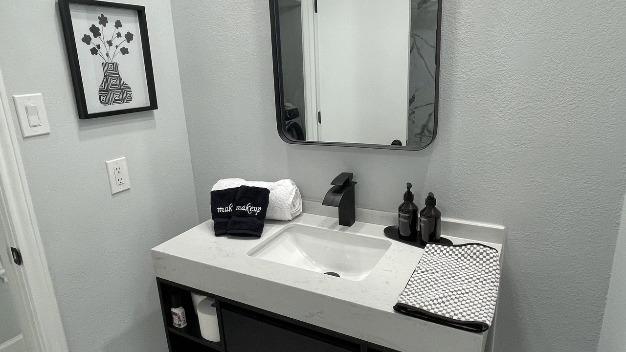 Photo of Bathroom in Far North Dallas