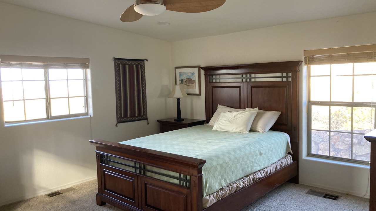 Photo of Bedroom in Alamogordo