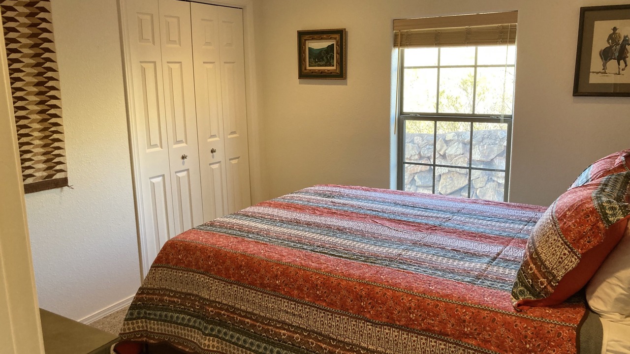 Photo of Bedroom in Alamogordo