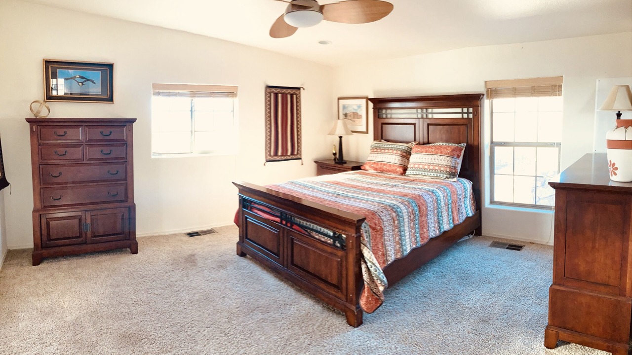 Photo of Bedroom in Alamogordo