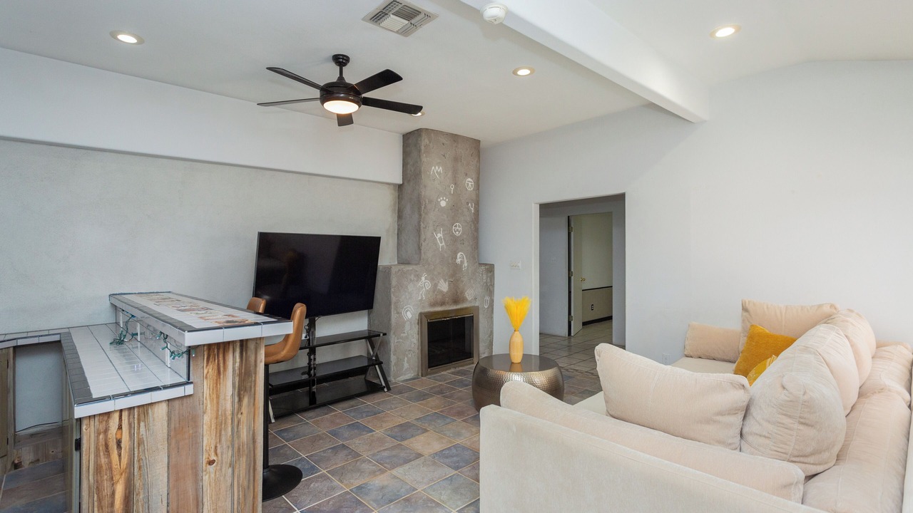 Photo of Livingroom in Artesia