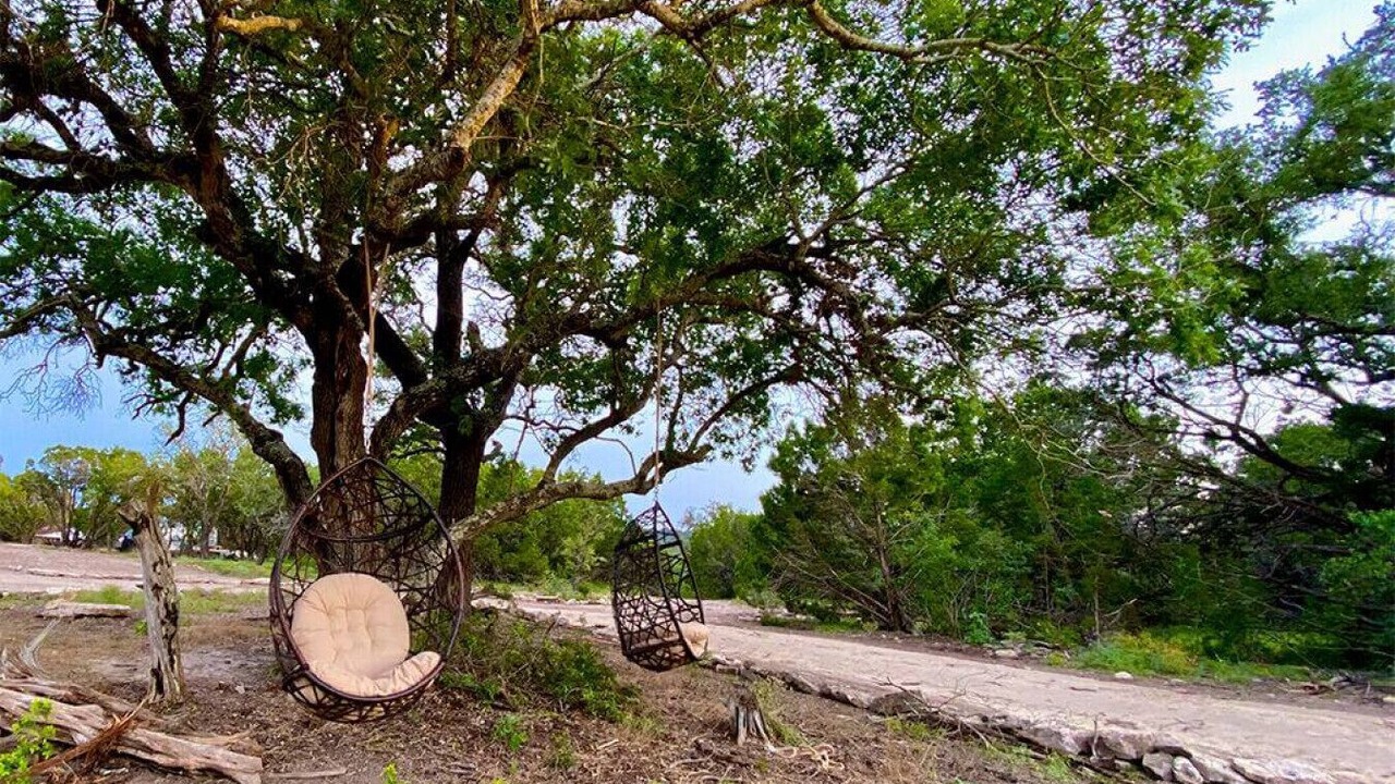 Photo of Outdoor in Oatmeal