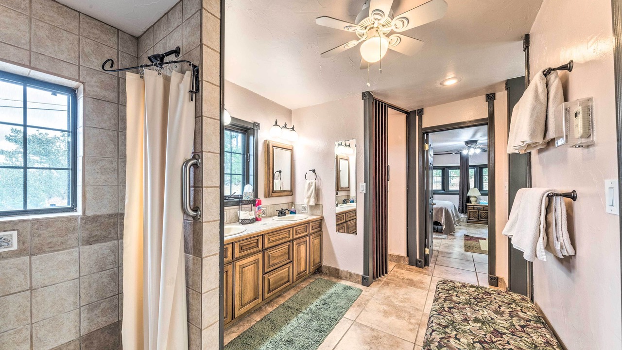 Photo of Bathroom in Alto