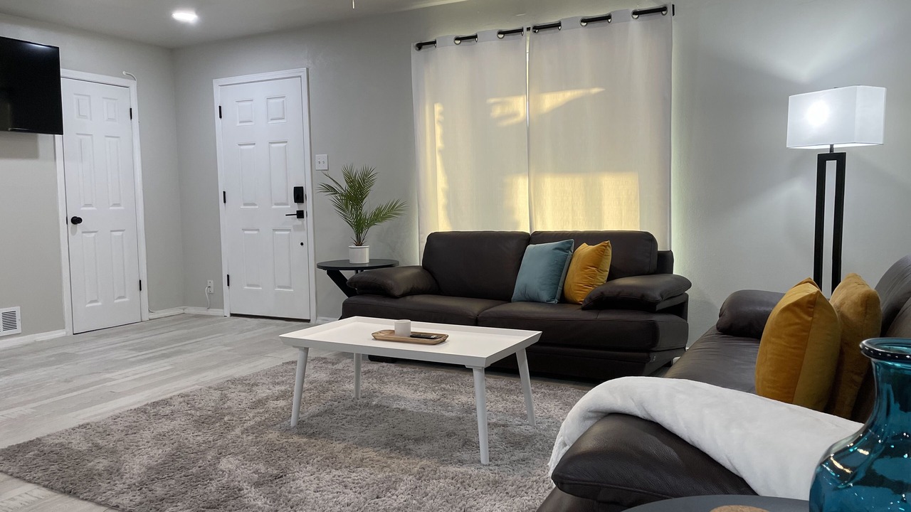 Photo of Livingroom in Mesa Vista