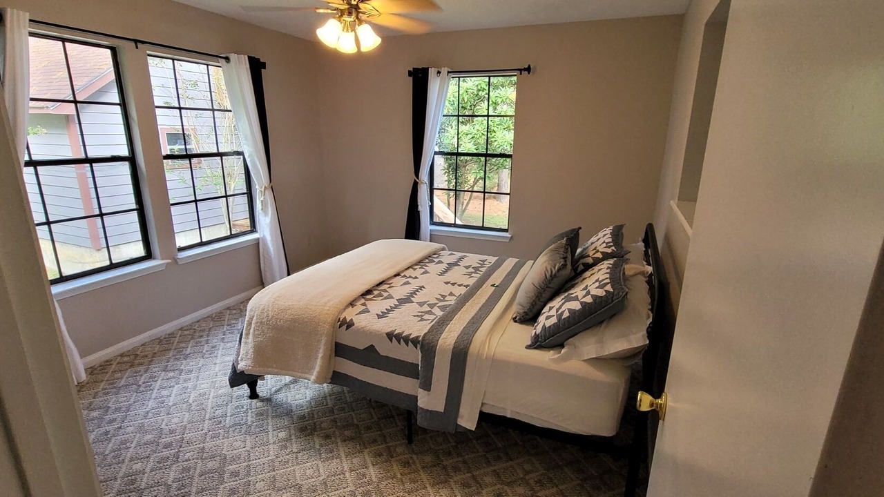 Photo of Bedroom in Trinity