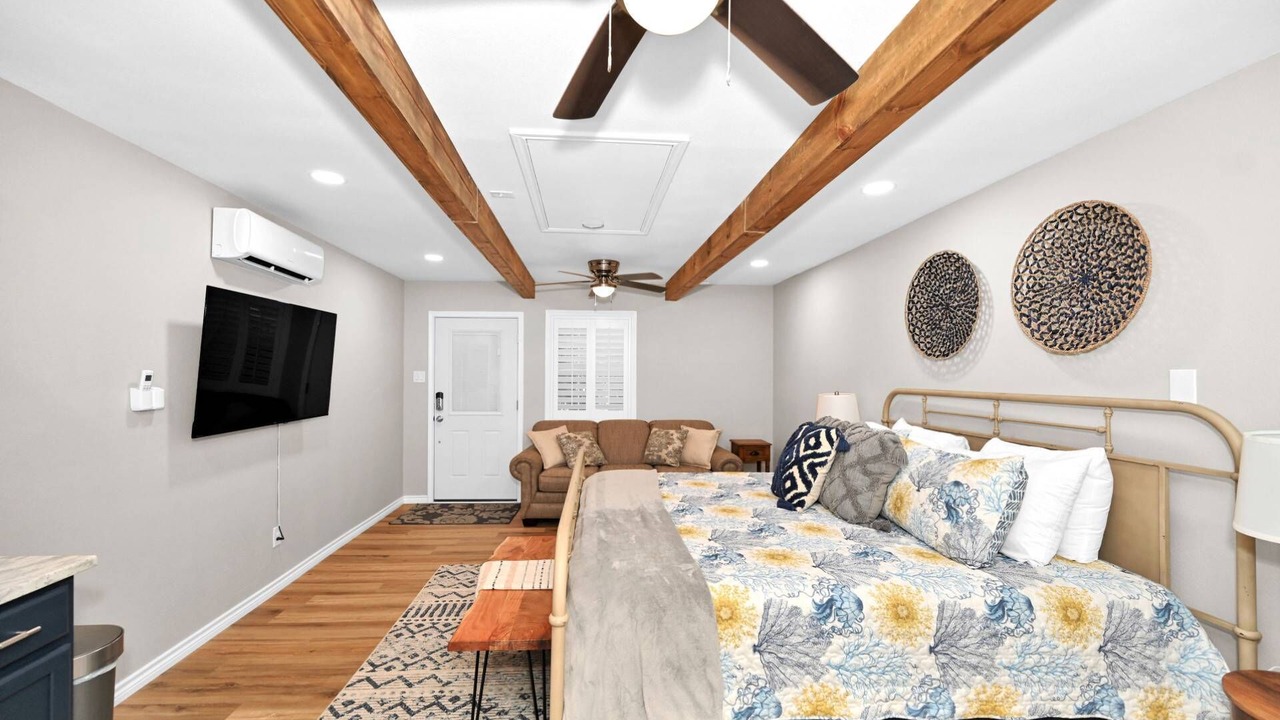 Photo of Bedroom in Leisure Land