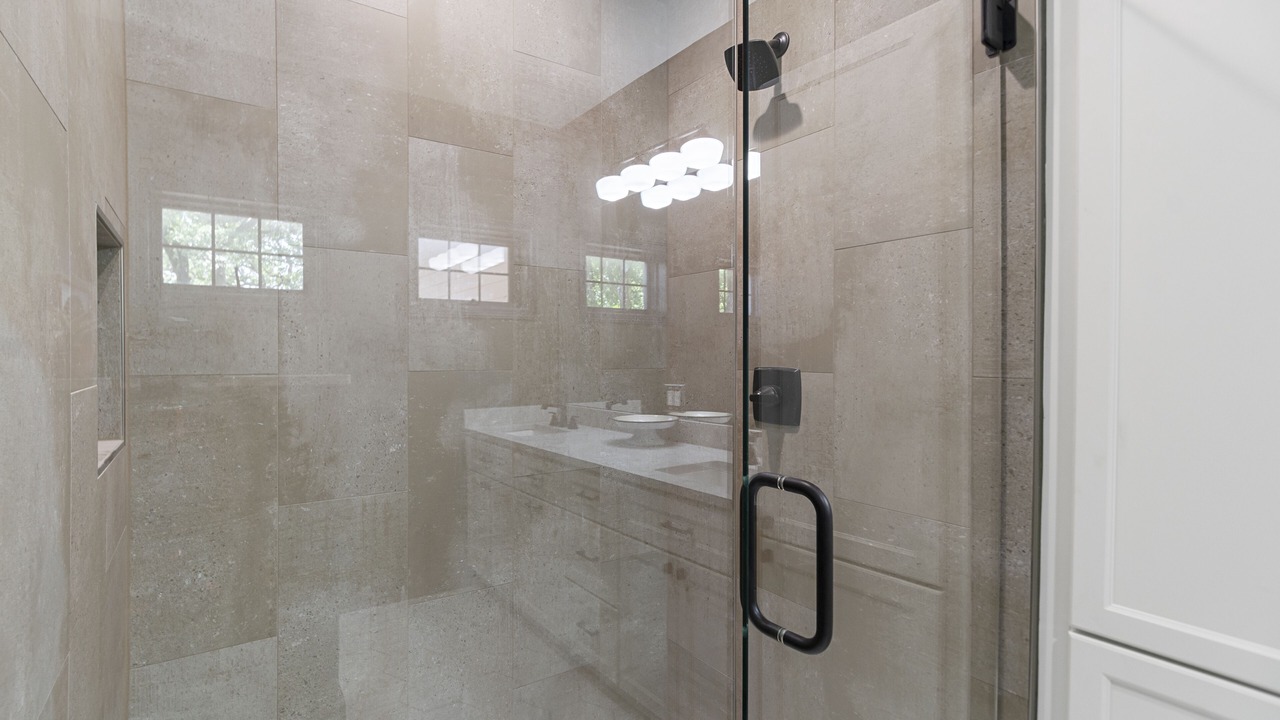 Photo of Bathroom in Star Harbor