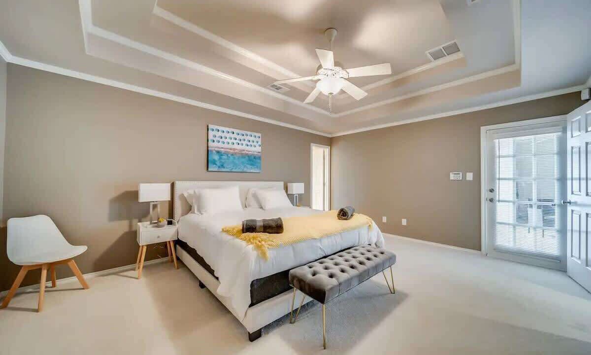 Photo of Bedroom in Far North Dallas