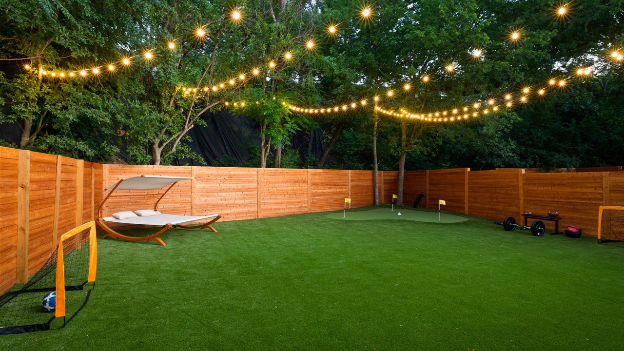 Photo of Outdoor in Barton Hills