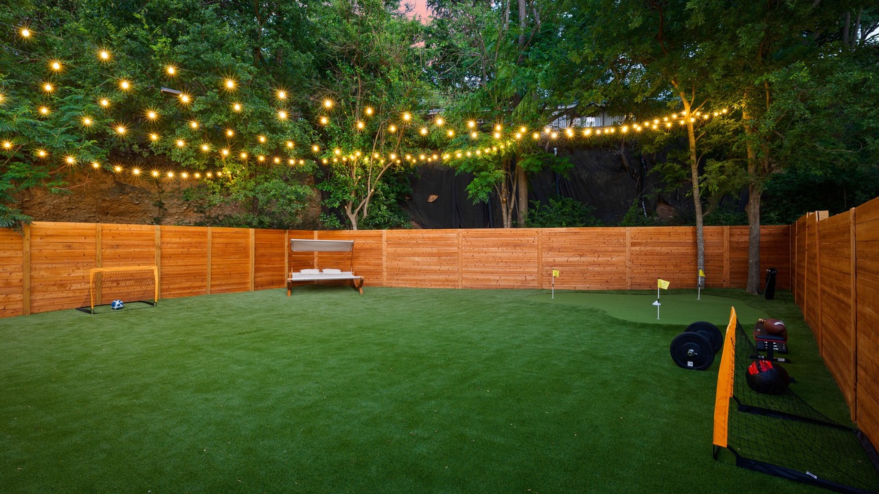 Photo of Outdoor in Barton Hills