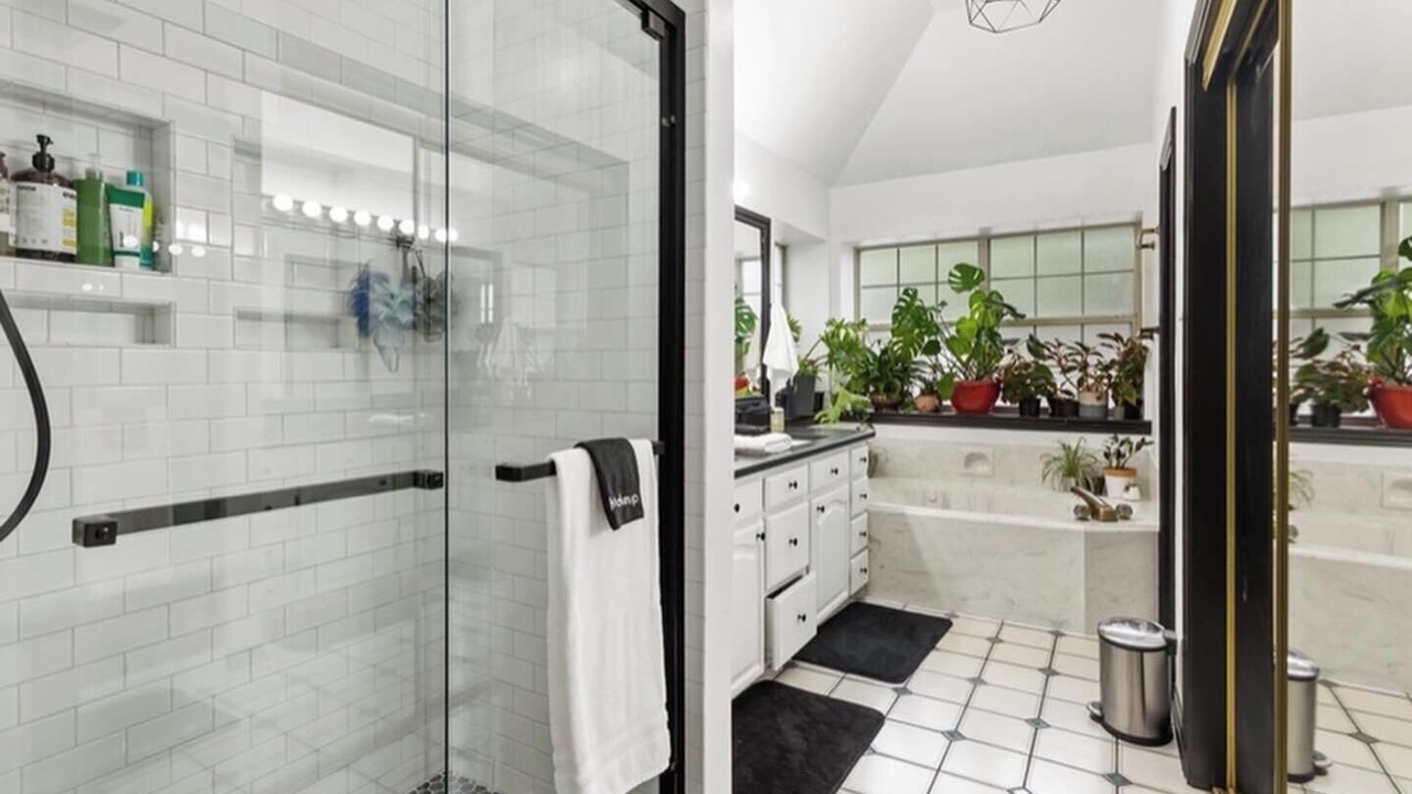 Photo of Bathroom in Southwood Valley