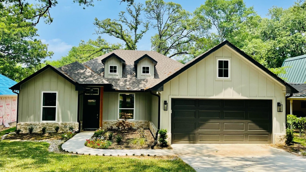 Photo of Outdoor in Gun Barrel City