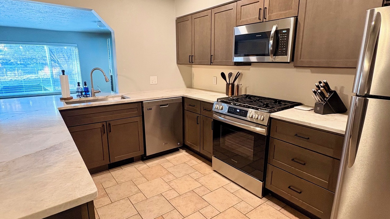 Photo of Kitchen in Navajo Dam